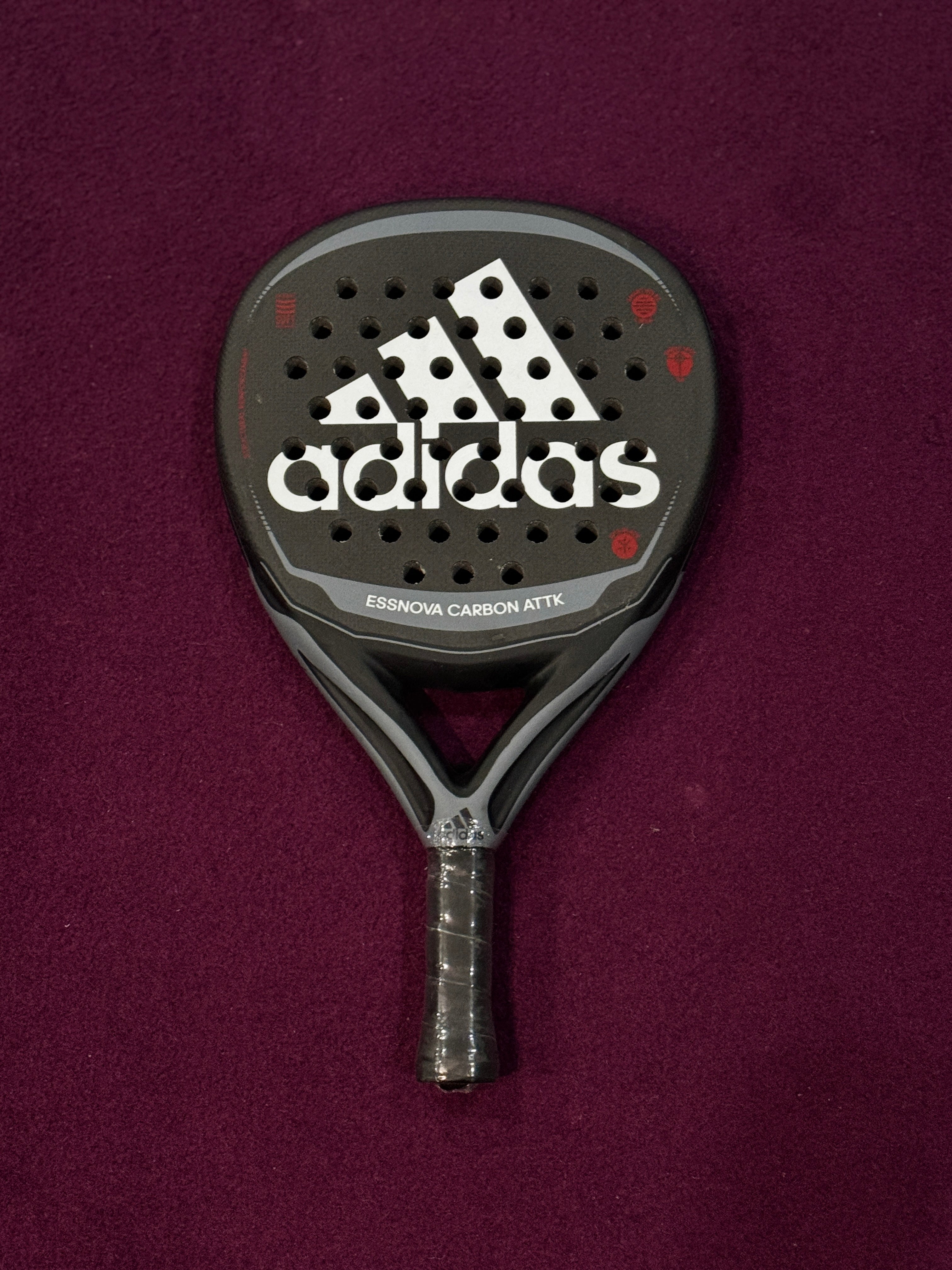 Adidas Essnova Carbon Attk 3K